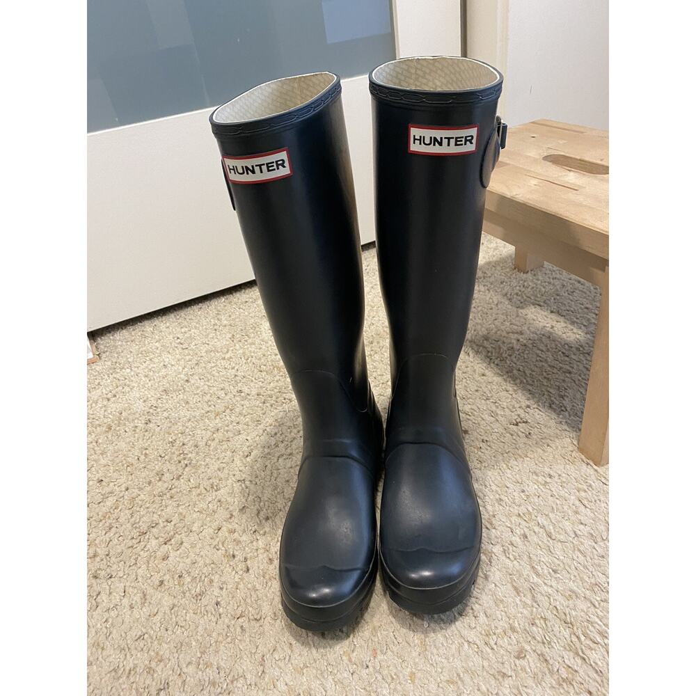 Hunter Original Tall Waterproof Rain Boot Navy Matte Size 7W / 6M